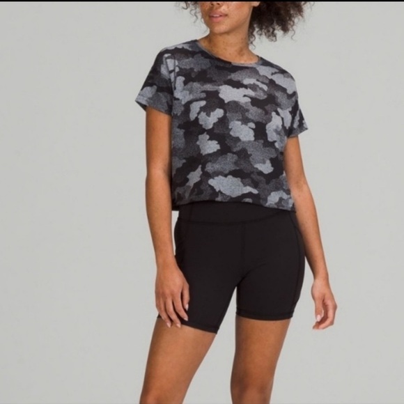 lululemon athletica Tops - Lululemon Cates Training Tee Heritage Speckle Camo Crop T Shirt 4